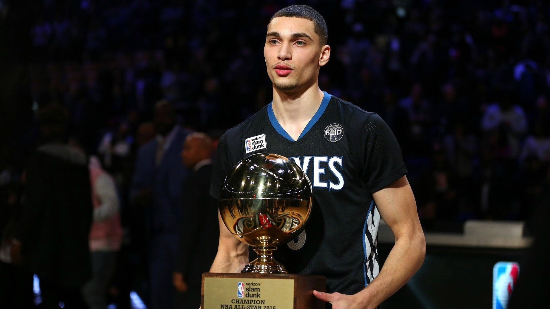 武切维奇爆发！爵士强势拿下国王，内线巨兽觉醒引爆盐湖城